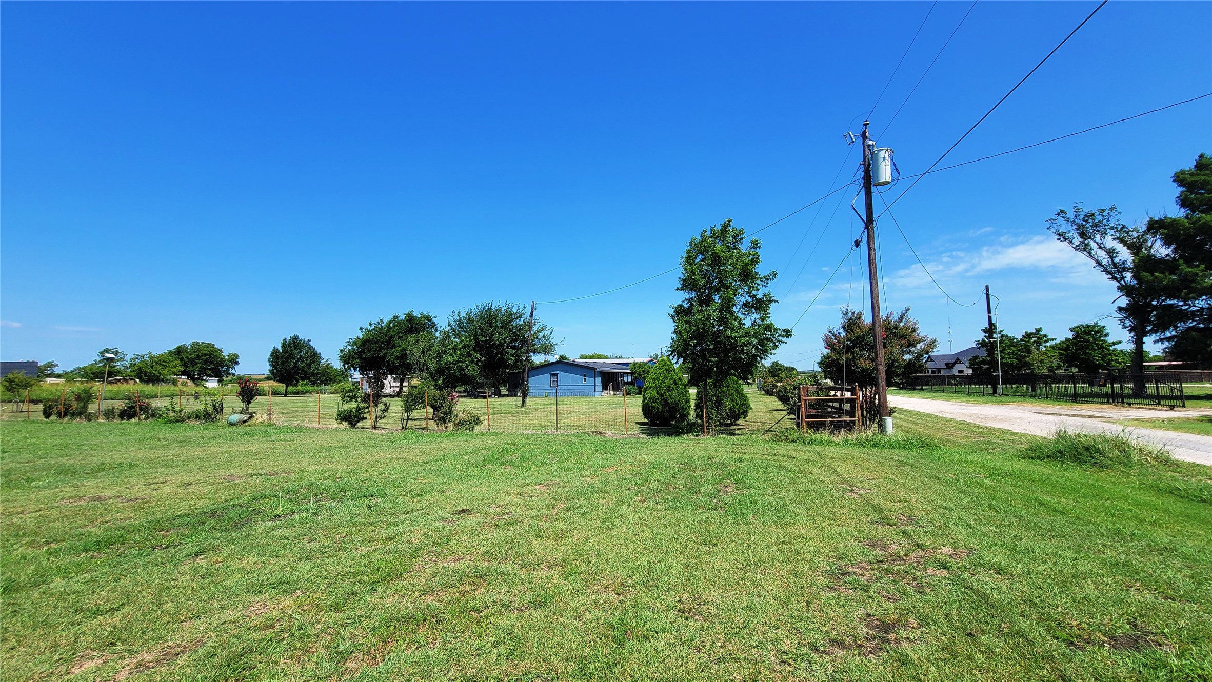 104 Mimosa Way Venus TX 76084
