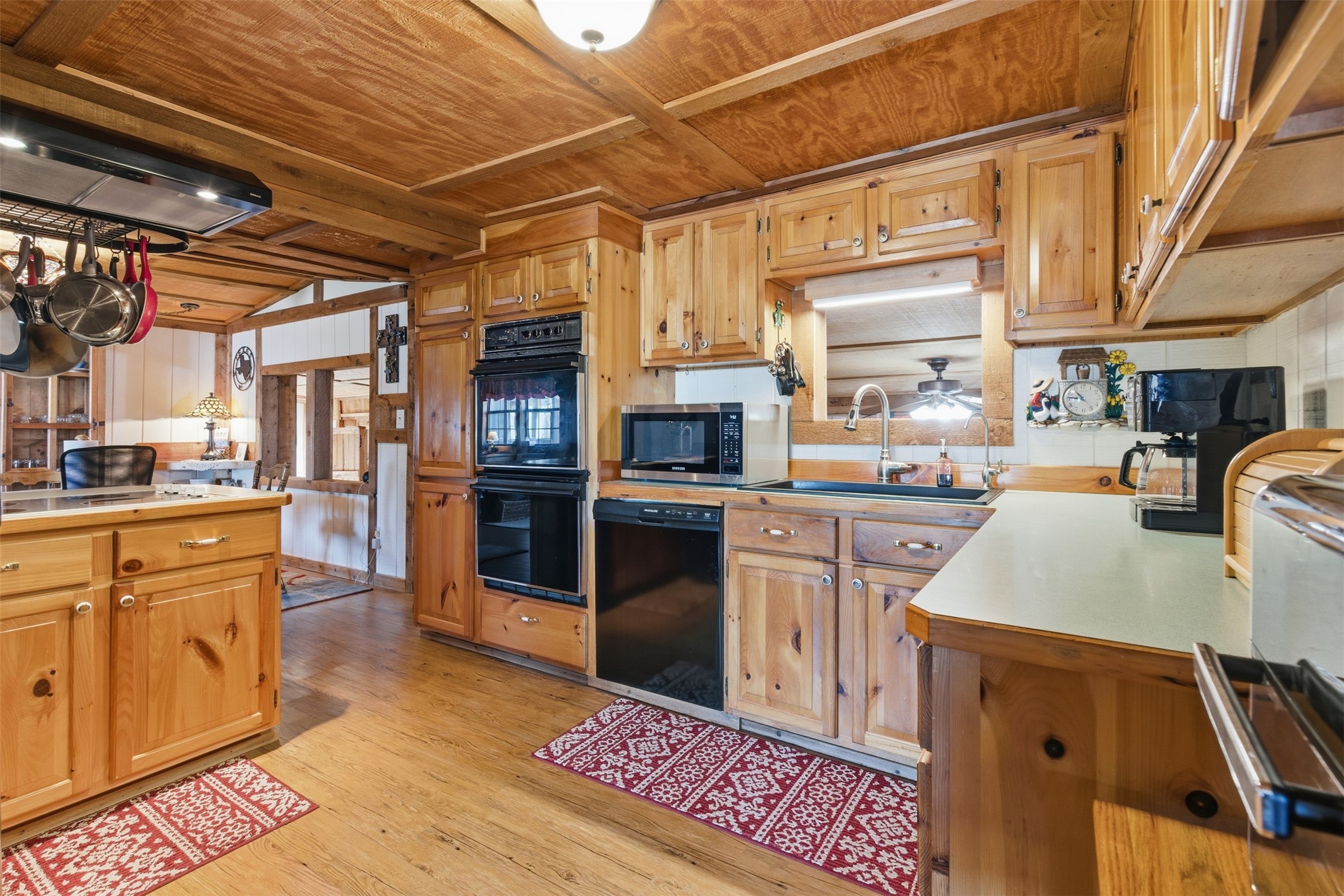 302 Kennon Circle Palo Pinto TX 76484