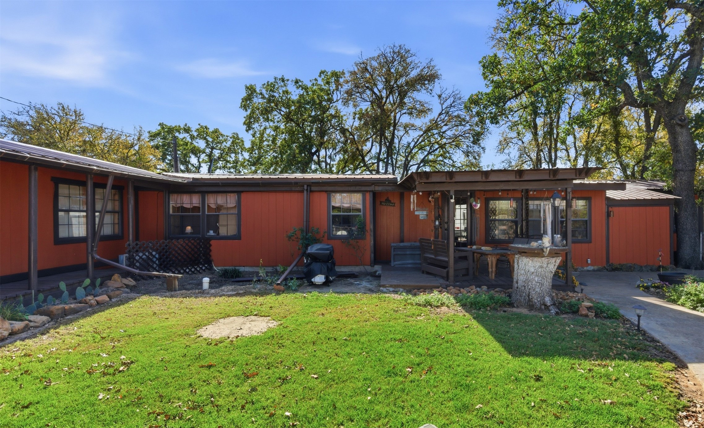 302 Kennon Circle Palo Pinto TX 76484