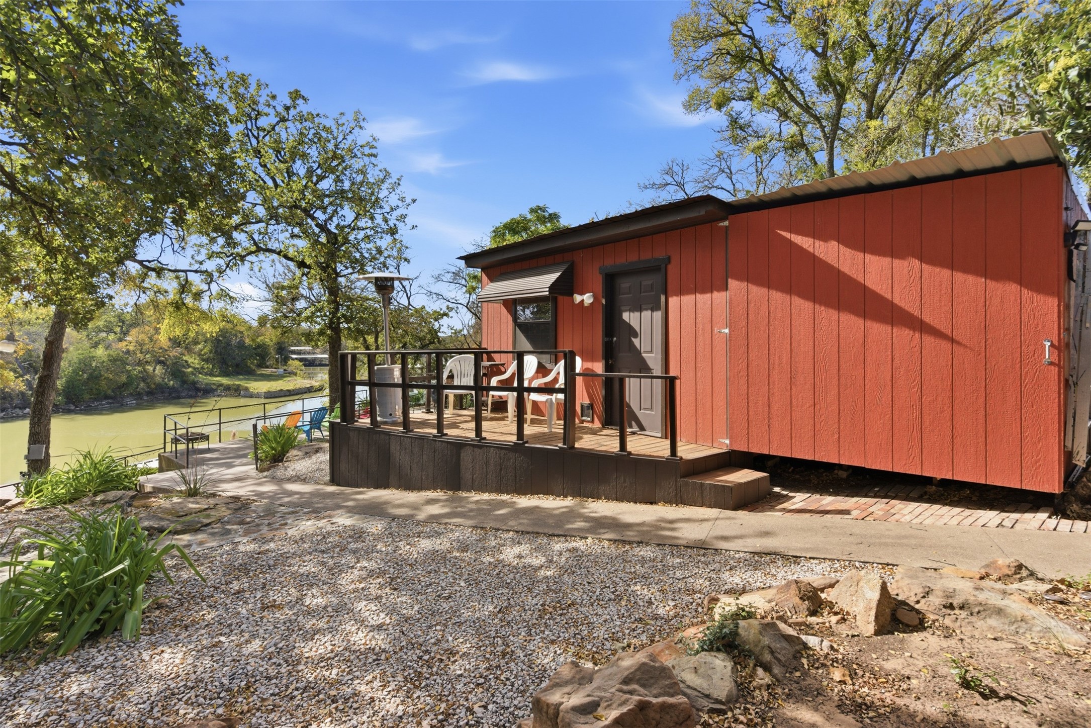 302 Kennon Circle Palo Pinto TX 76484