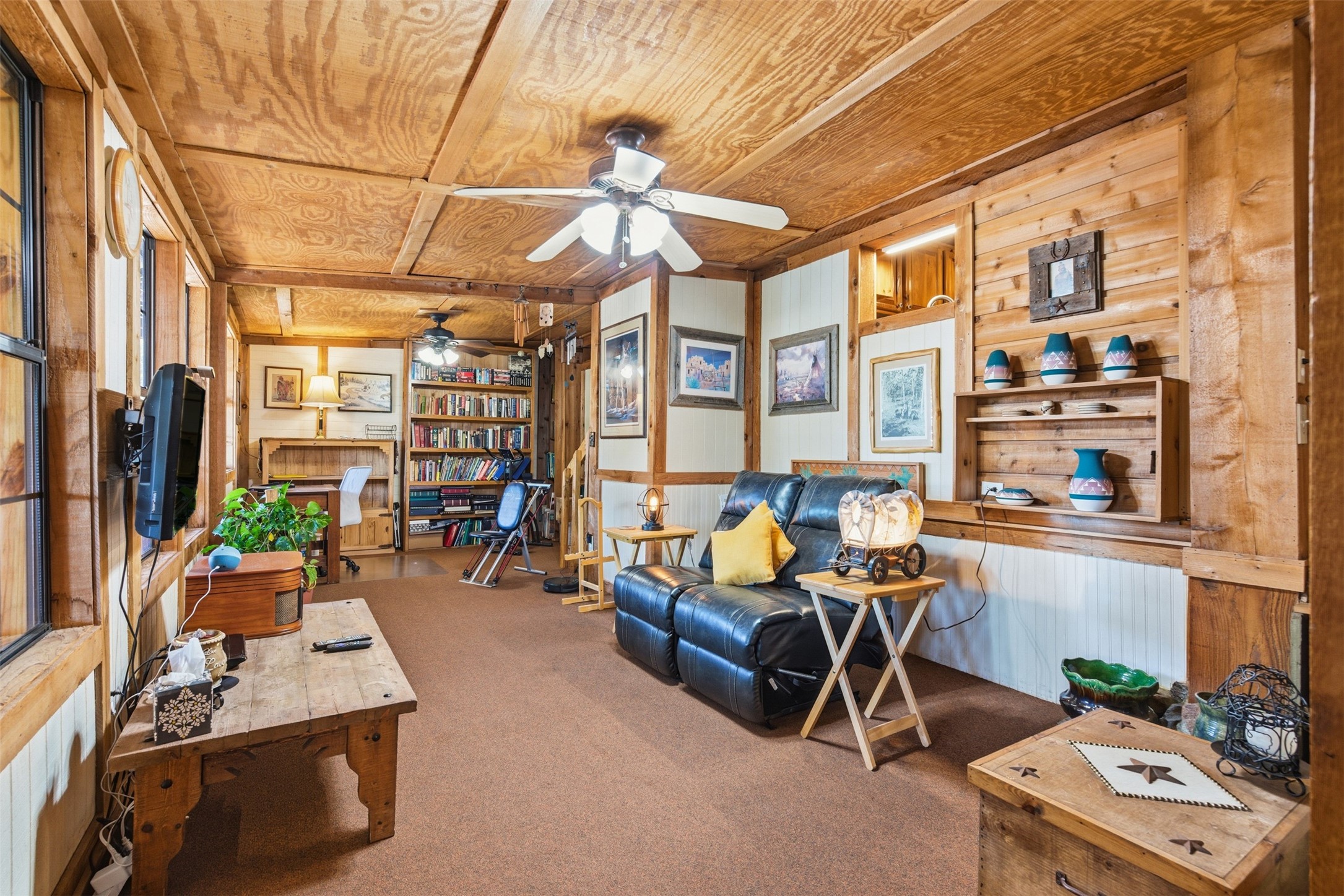 302 Kennon Circle Palo Pinto TX 76484