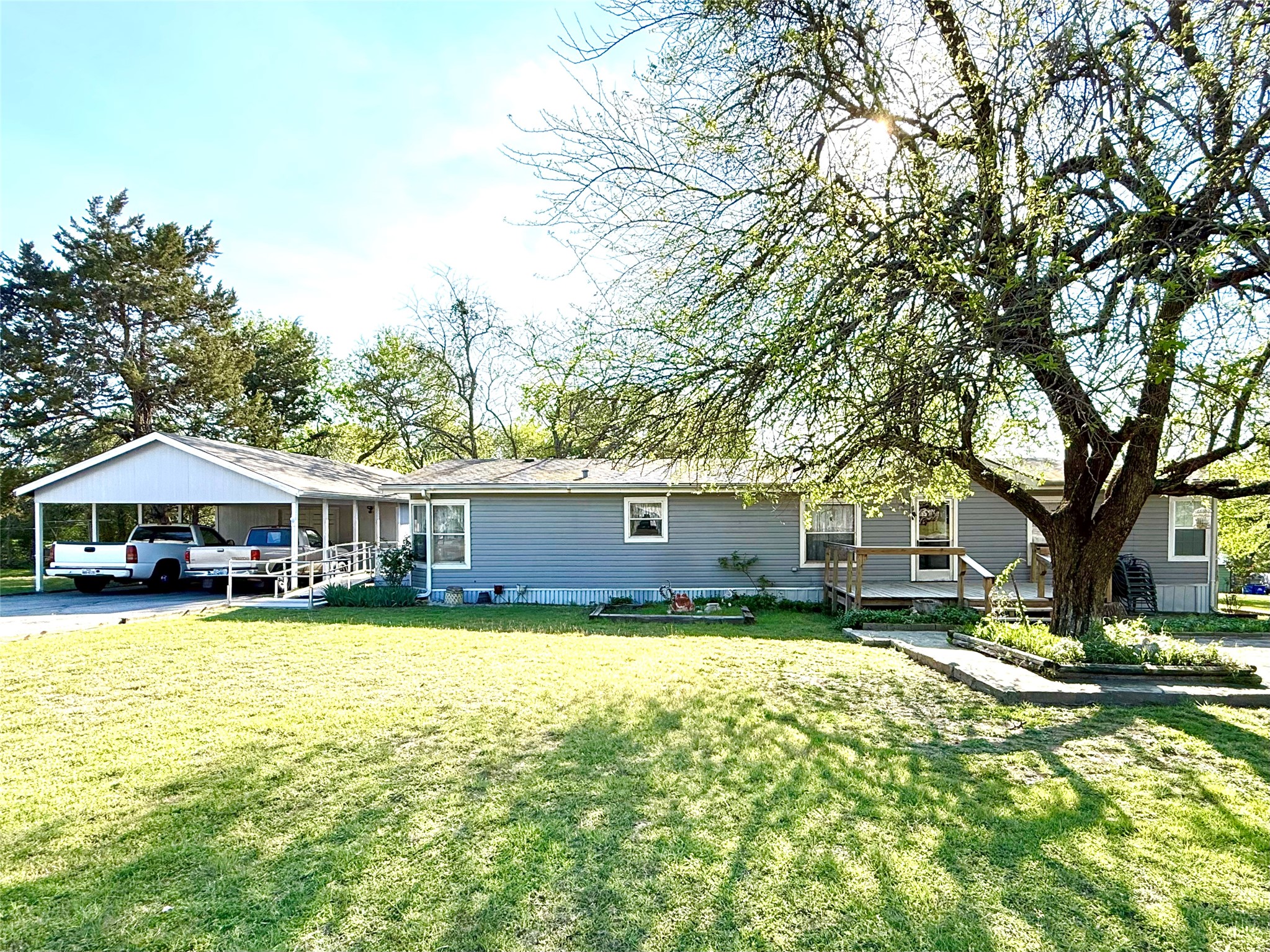 664 Quail Creek Circle Pottsboro TX 75076