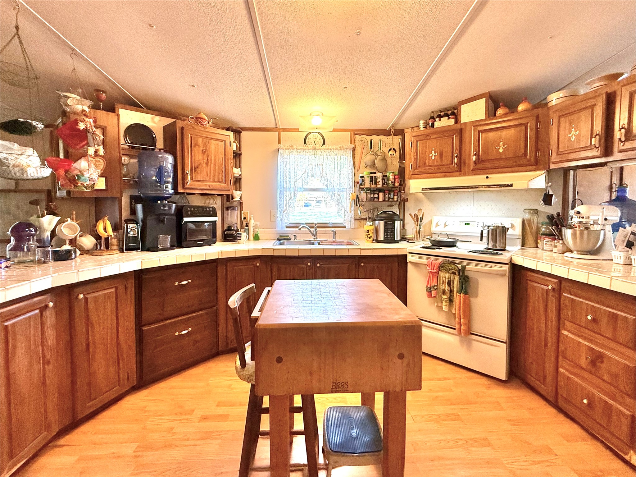 664 Quail Creek Circle Pottsboro TX 75076