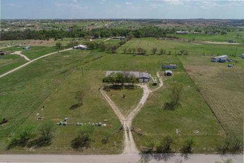 1293 County Road 4421 Rhome TX 76078