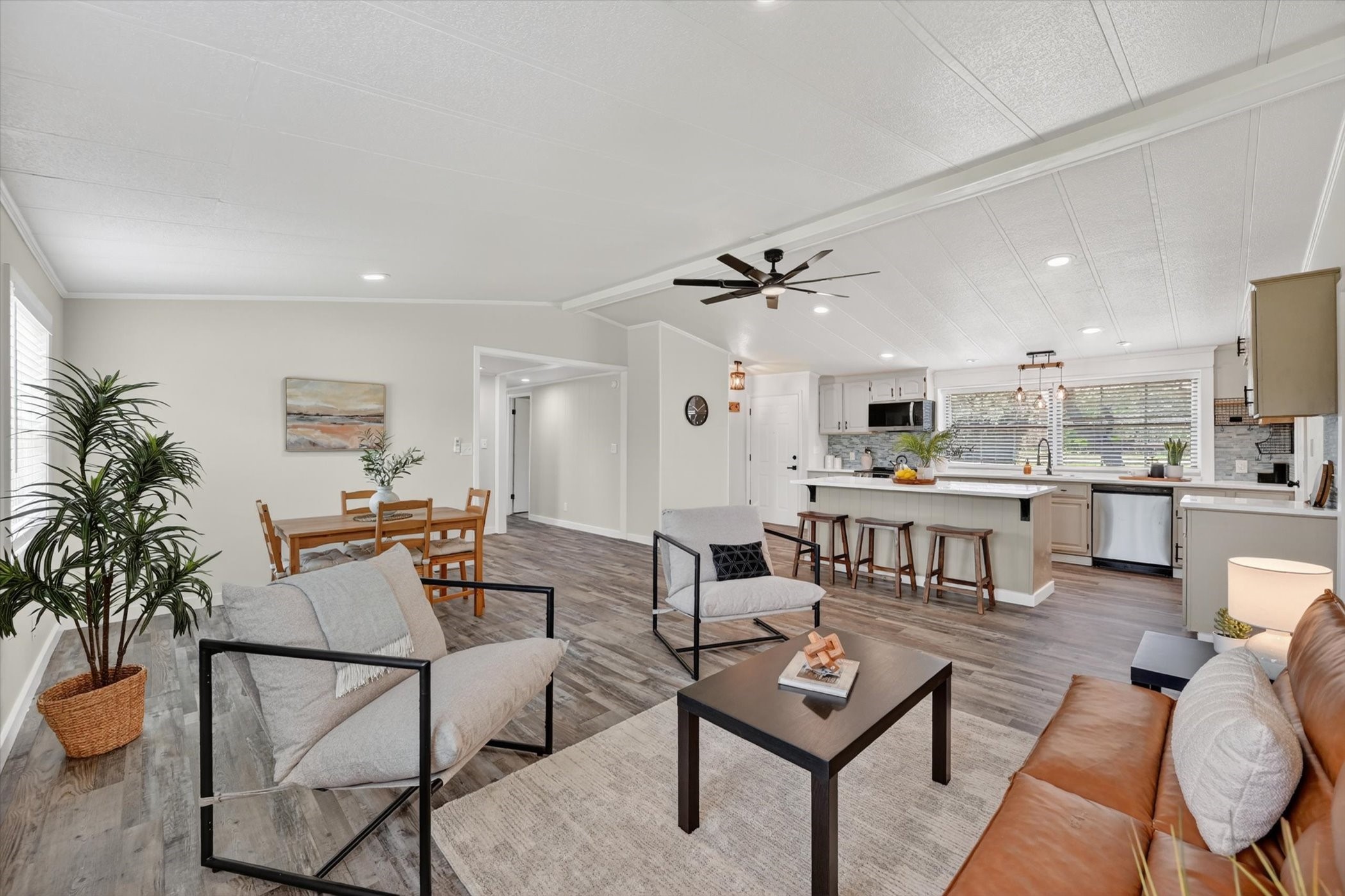 704 Spring Miller Court Arlington TX 76002