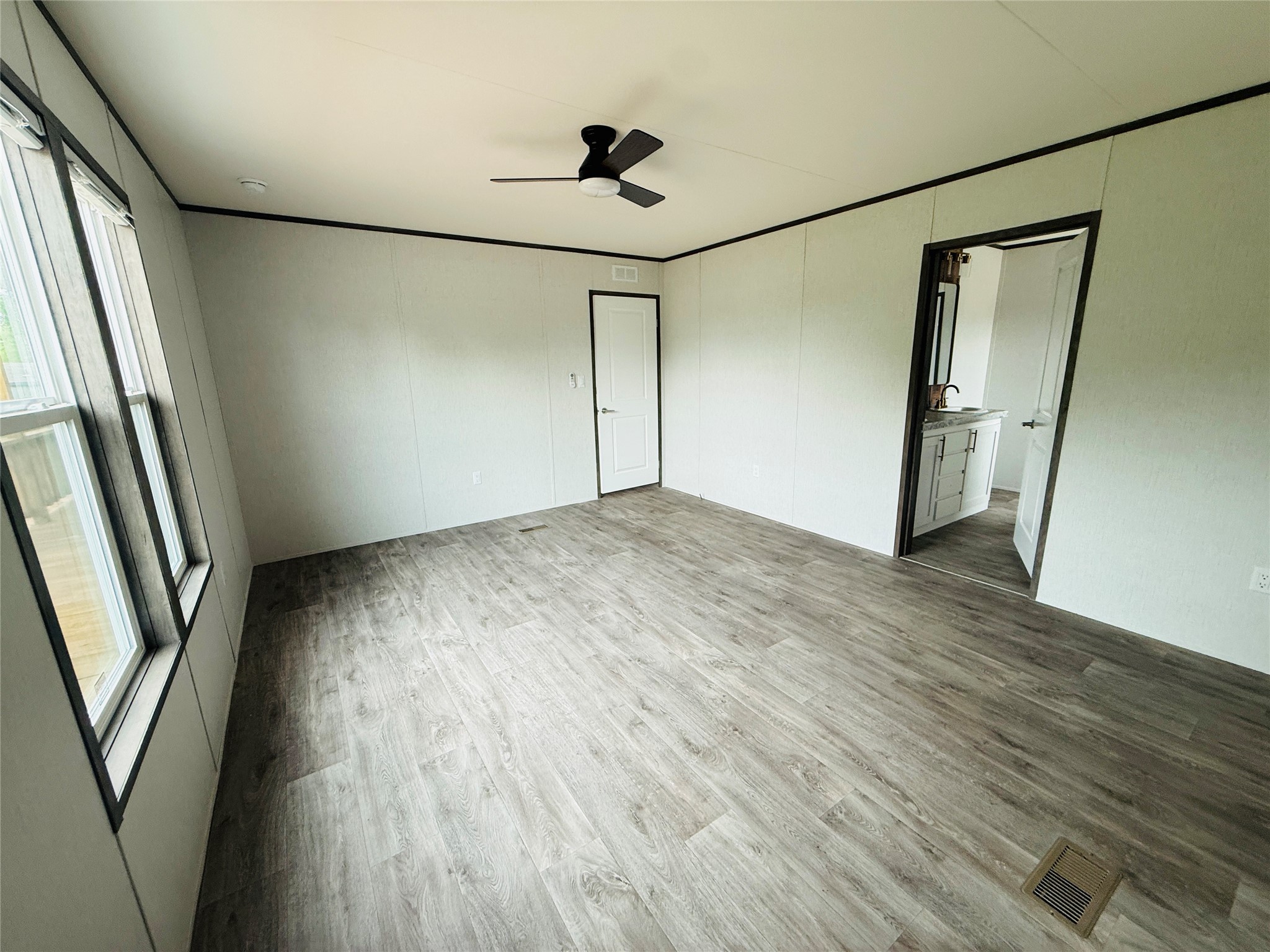 5900 Arrowhead Drive Granbury TX 76048