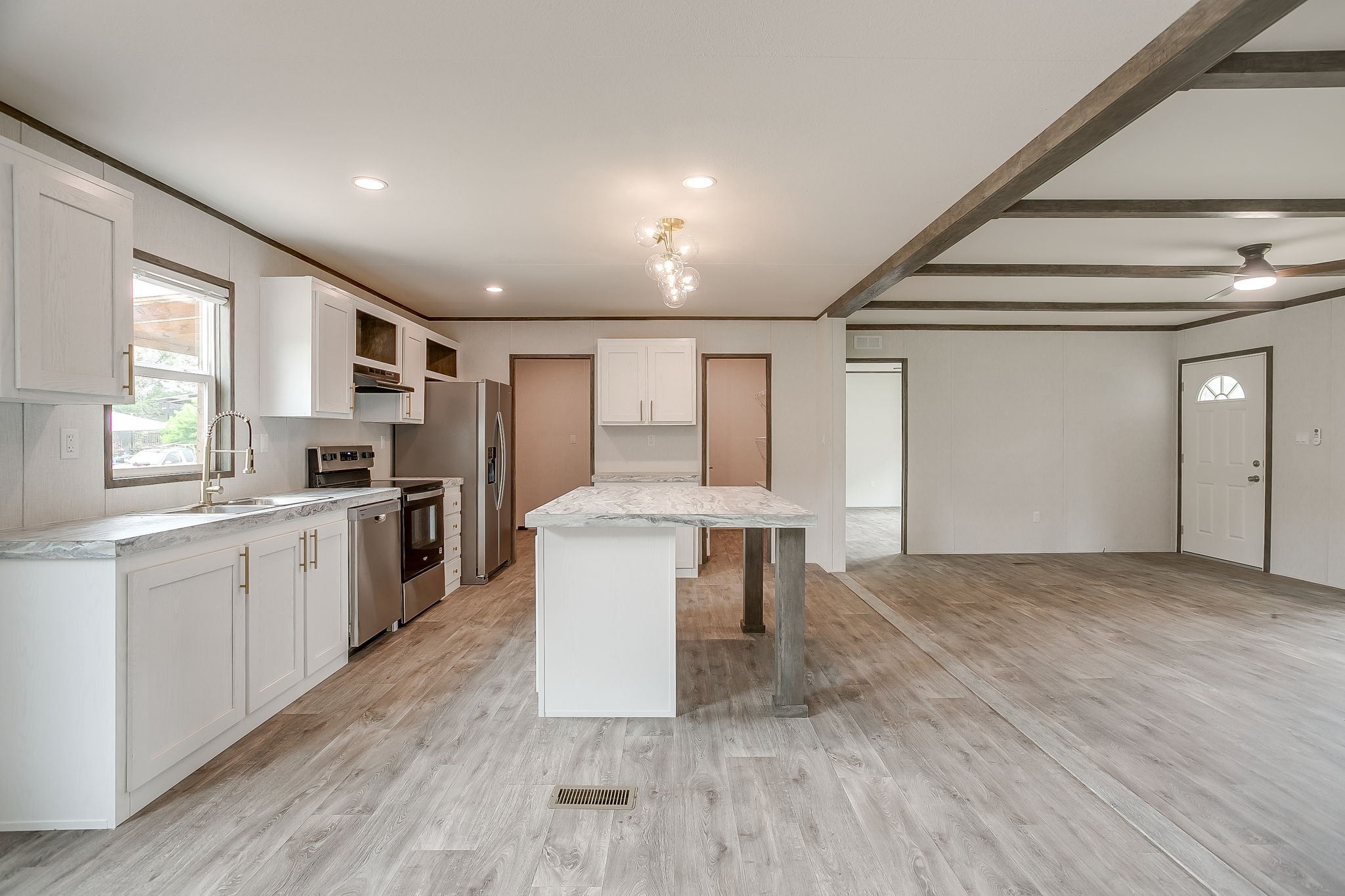 5900 Arrowhead Drive Granbury TX 76048