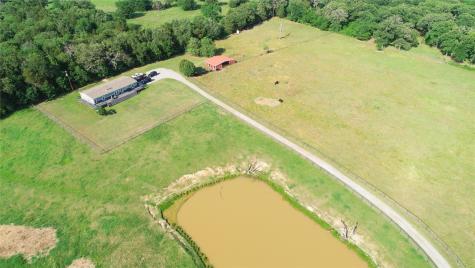 406 County Road 1260 Fairfield TX 75840