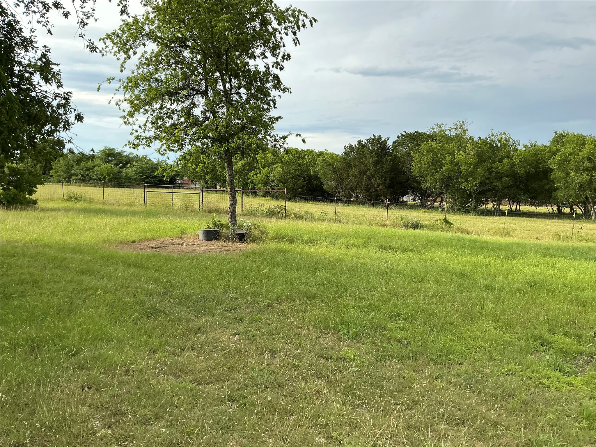 109 Mckelvain Street Oglesby TX 76561