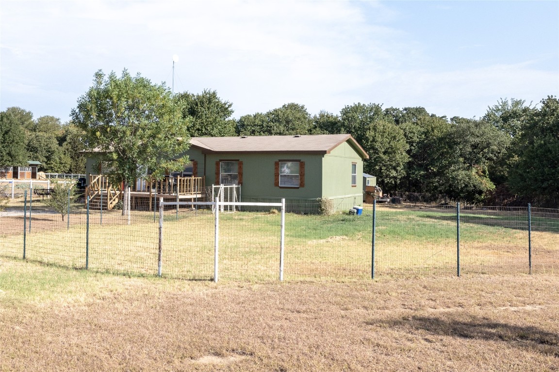 122 Northwoods Court Azle TX 76020