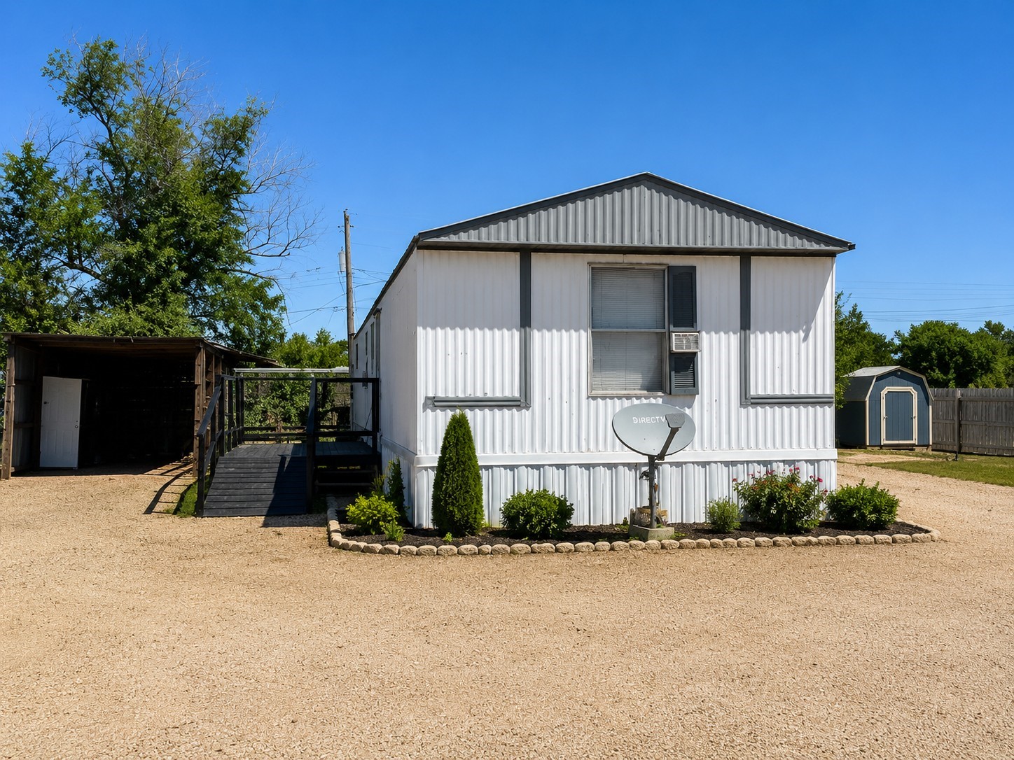 209 E Marivena Street Floydada TX 79235