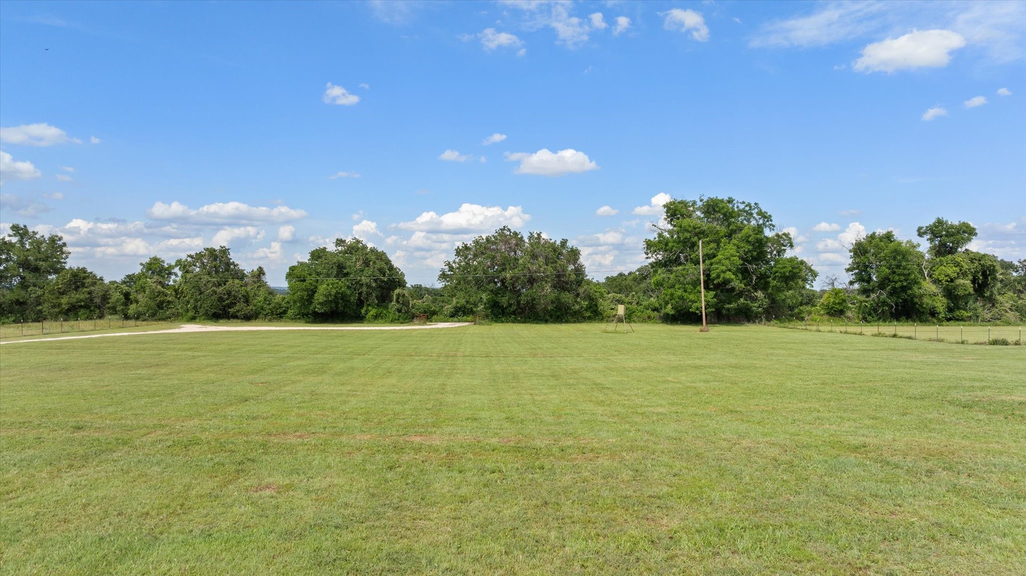 7150 County Road 236 Hico TX 76457