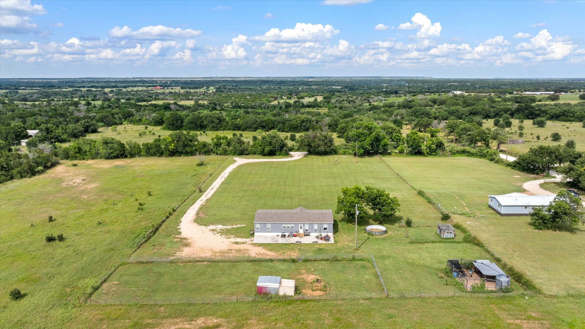 7150 County Road 236 Hico TX 76457