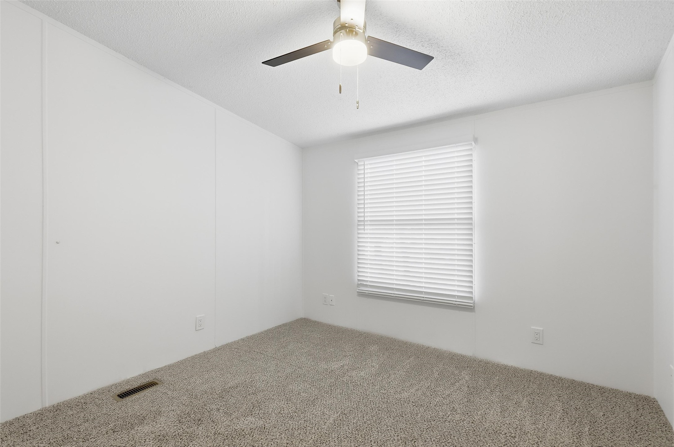 4631 Lyndi Lane Granbury TX 76049