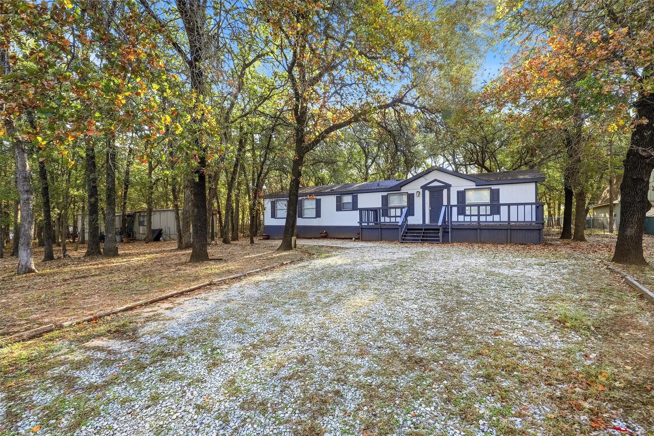 4631 Lyndi Lane Granbury TX 76049