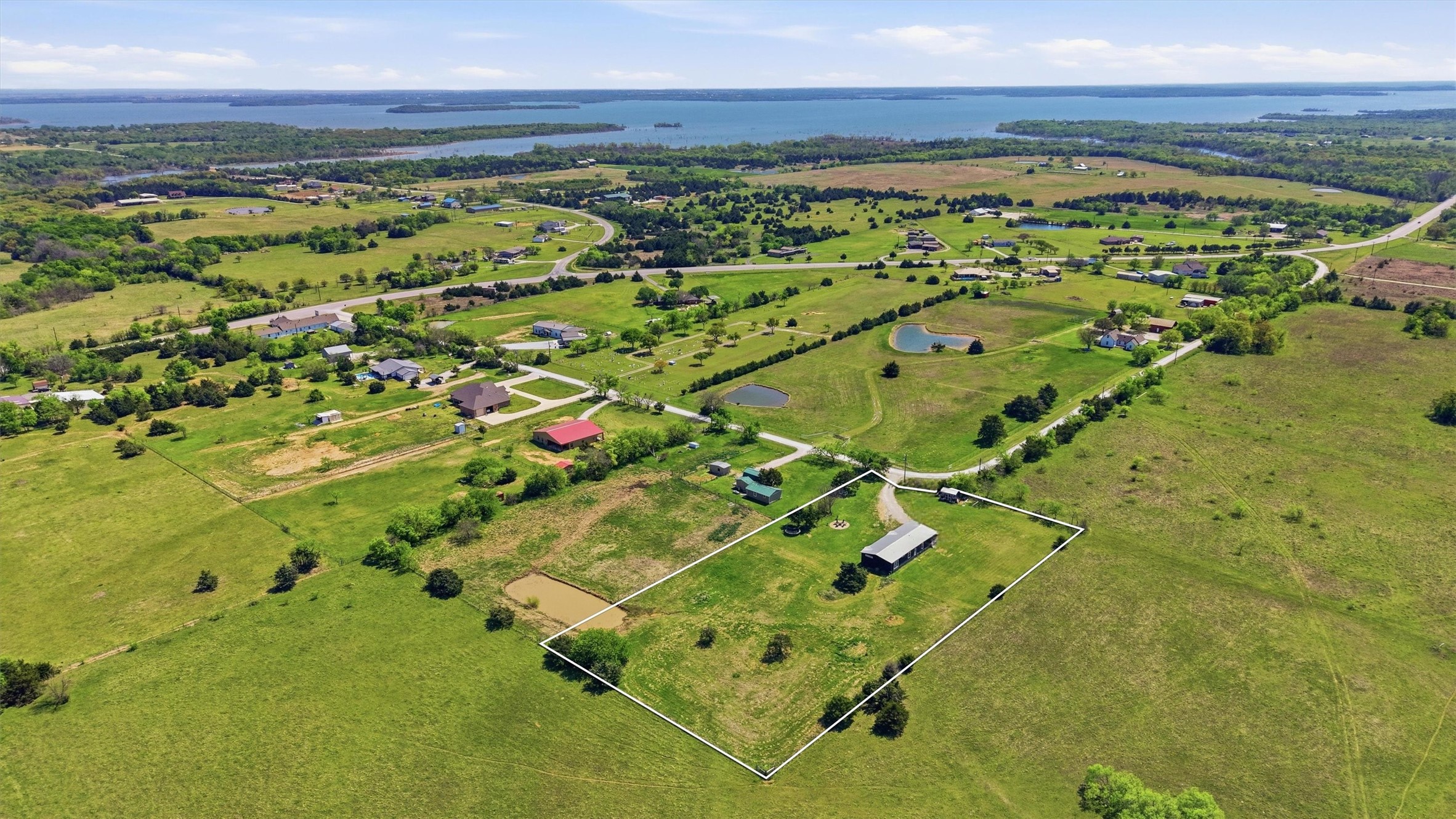 249 Mount Pleasant Road Valley View TX 76272