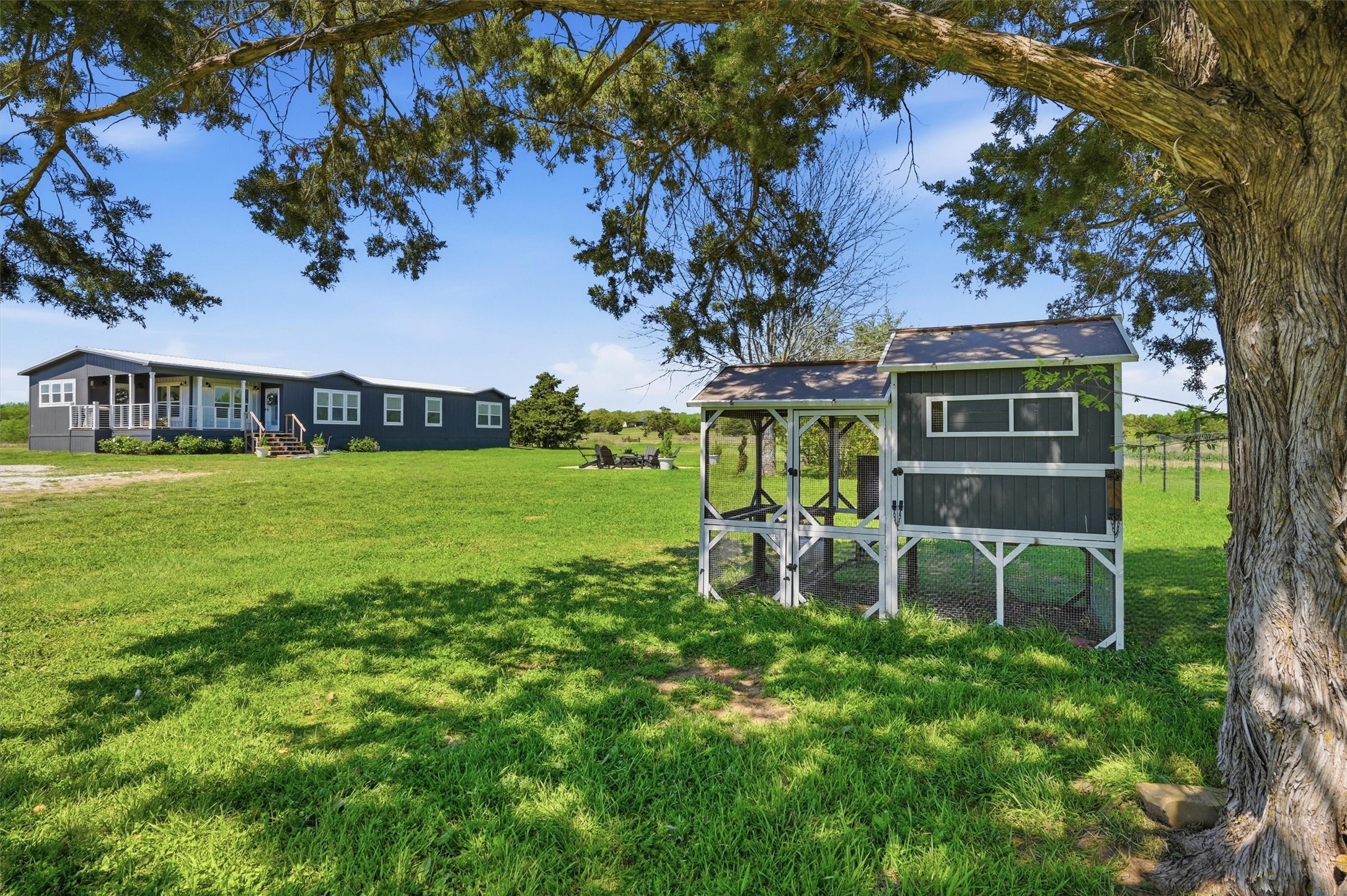 249 Mount Pleasant Road Valley View TX 76272