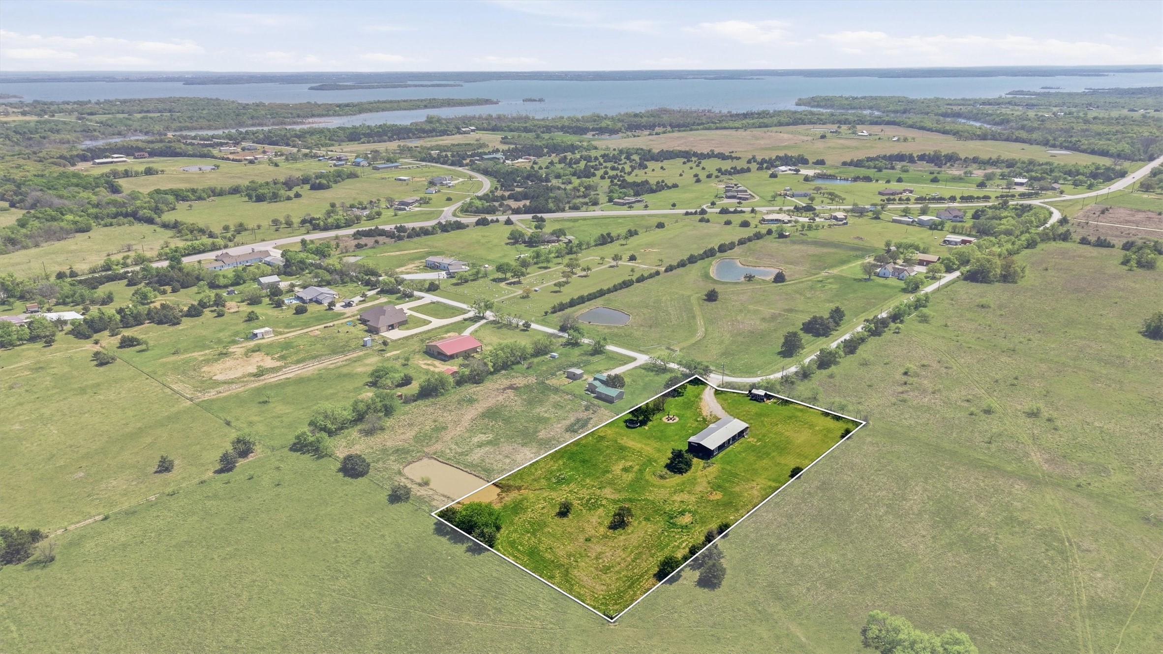 249 Mount Pleasant Road Valley View TX 76272