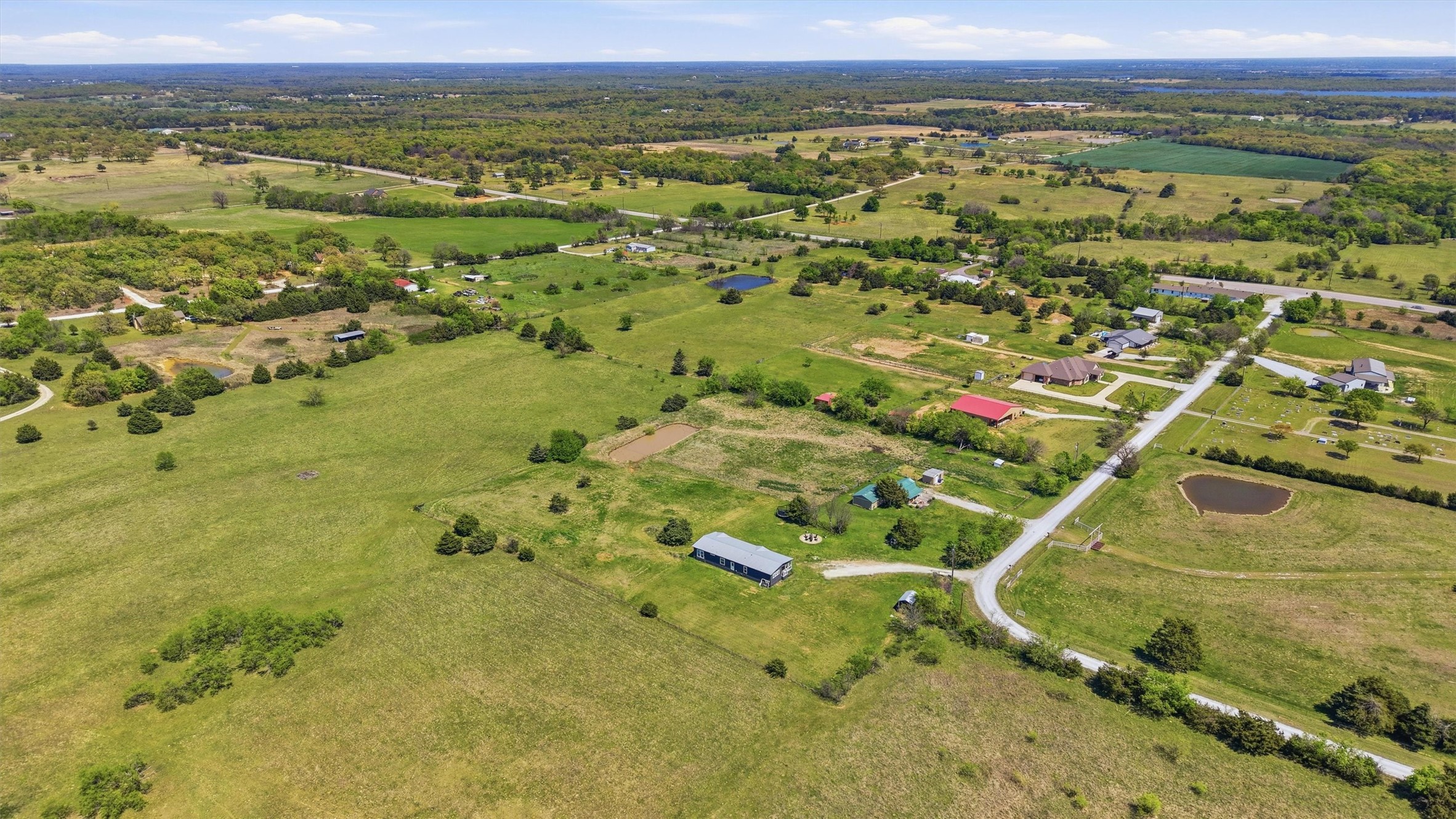 249 Mount Pleasant Road Valley View TX 76272