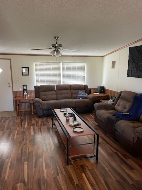1001 Elizabeth Coleman TX 76834