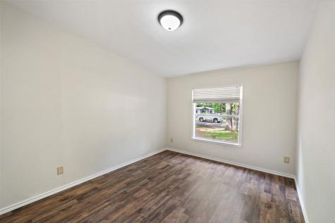 102 Lakewood Drive Mabank TX 75156