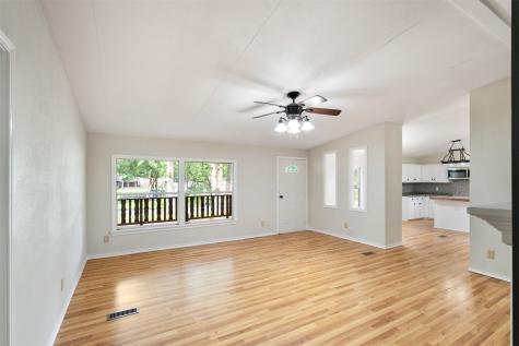 102 Lakewood Drive Mabank TX 75156