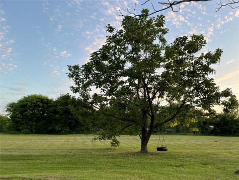 290 Vz County Road 3111 Edgewood TX 75117