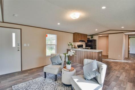 401 Blue Jay Court Granbury TX 76049
