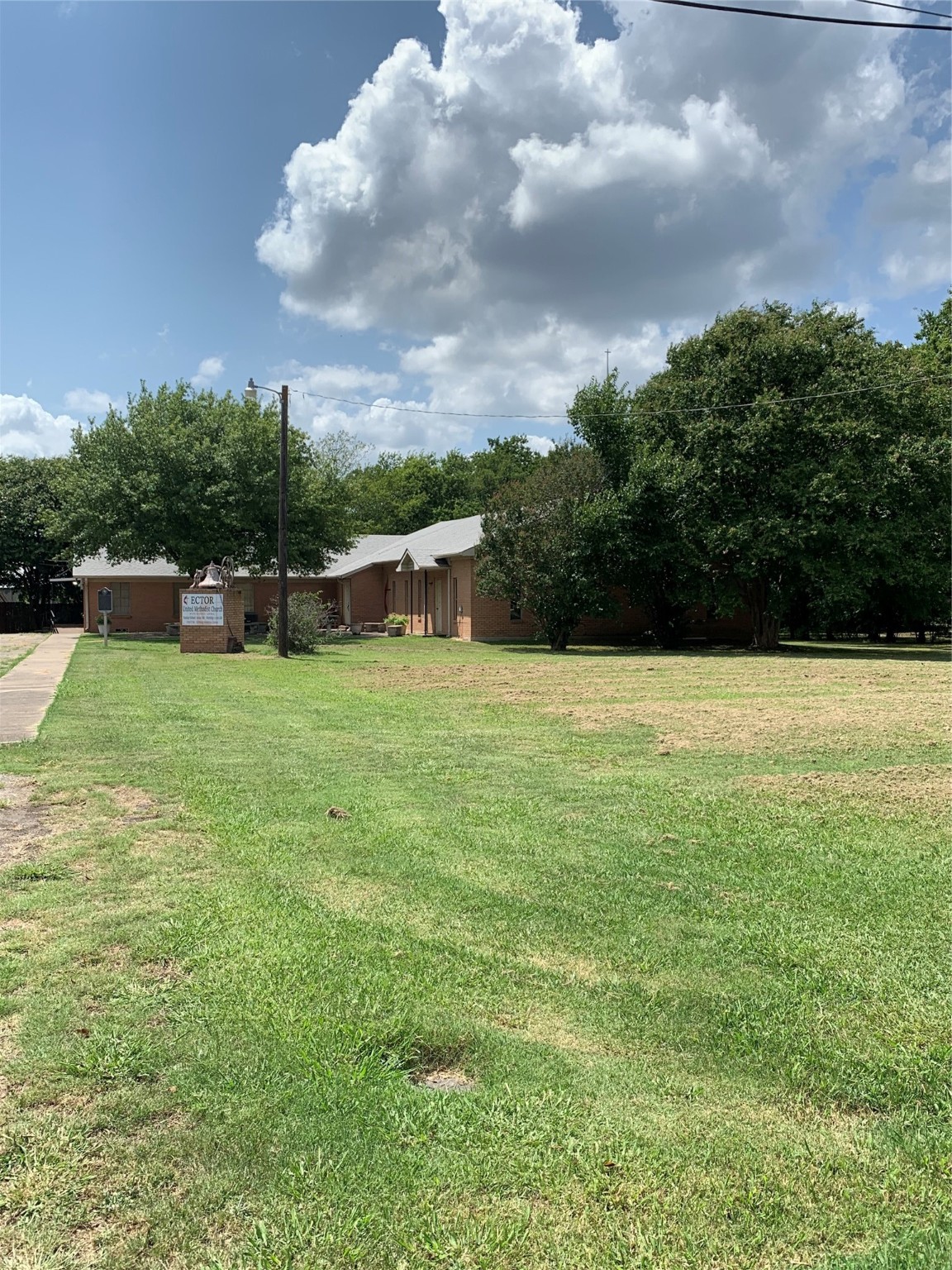 407 Church Street Ector TX 75439
