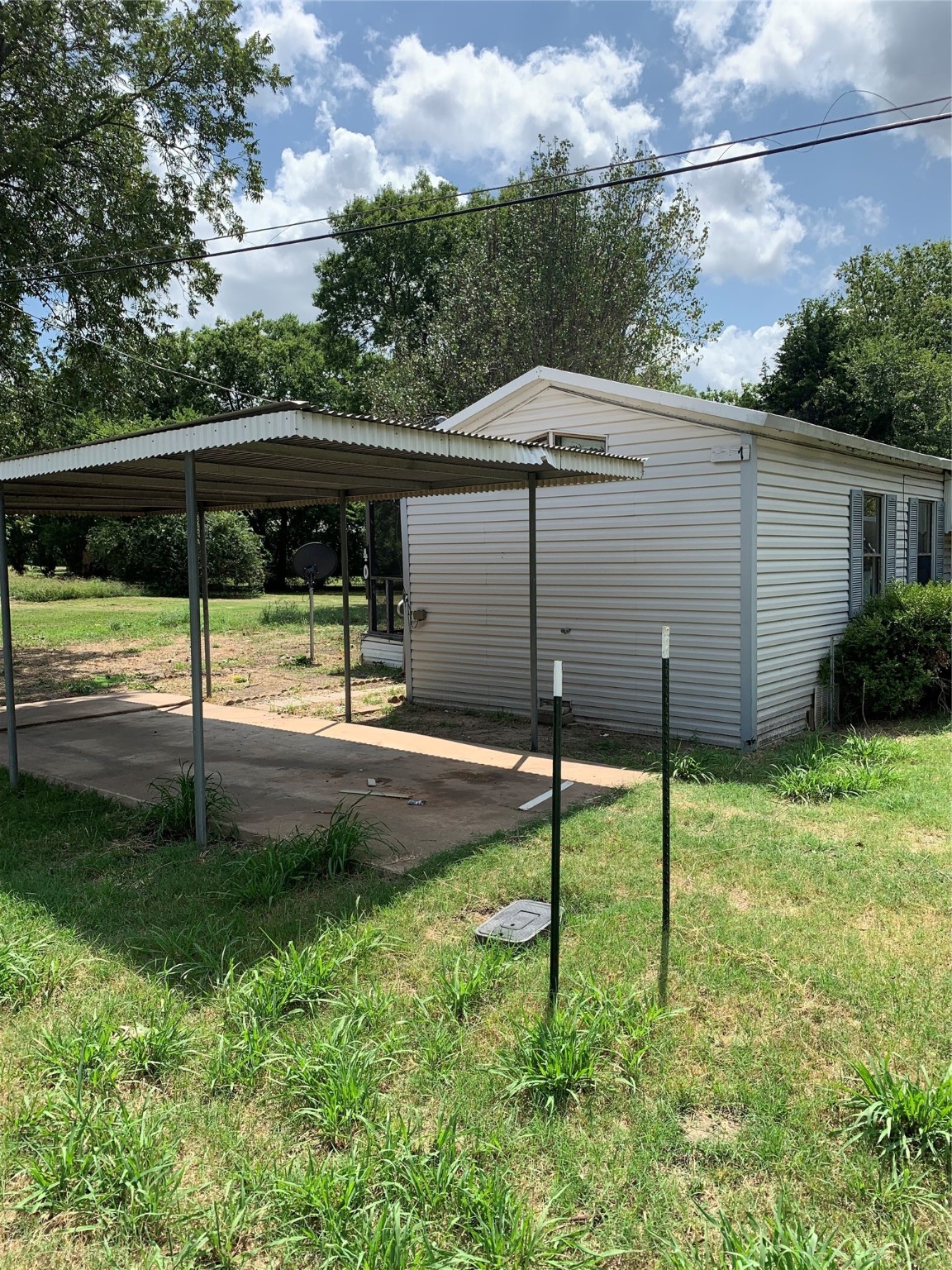 407 Church Street Ector TX 75439