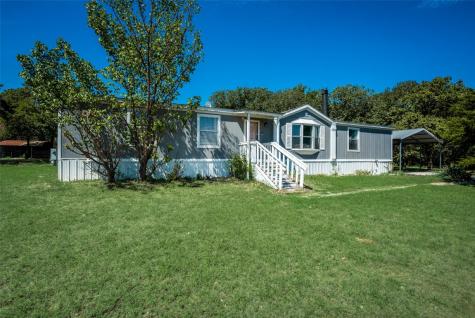105 Briar Oaks Court Azle TX 76020