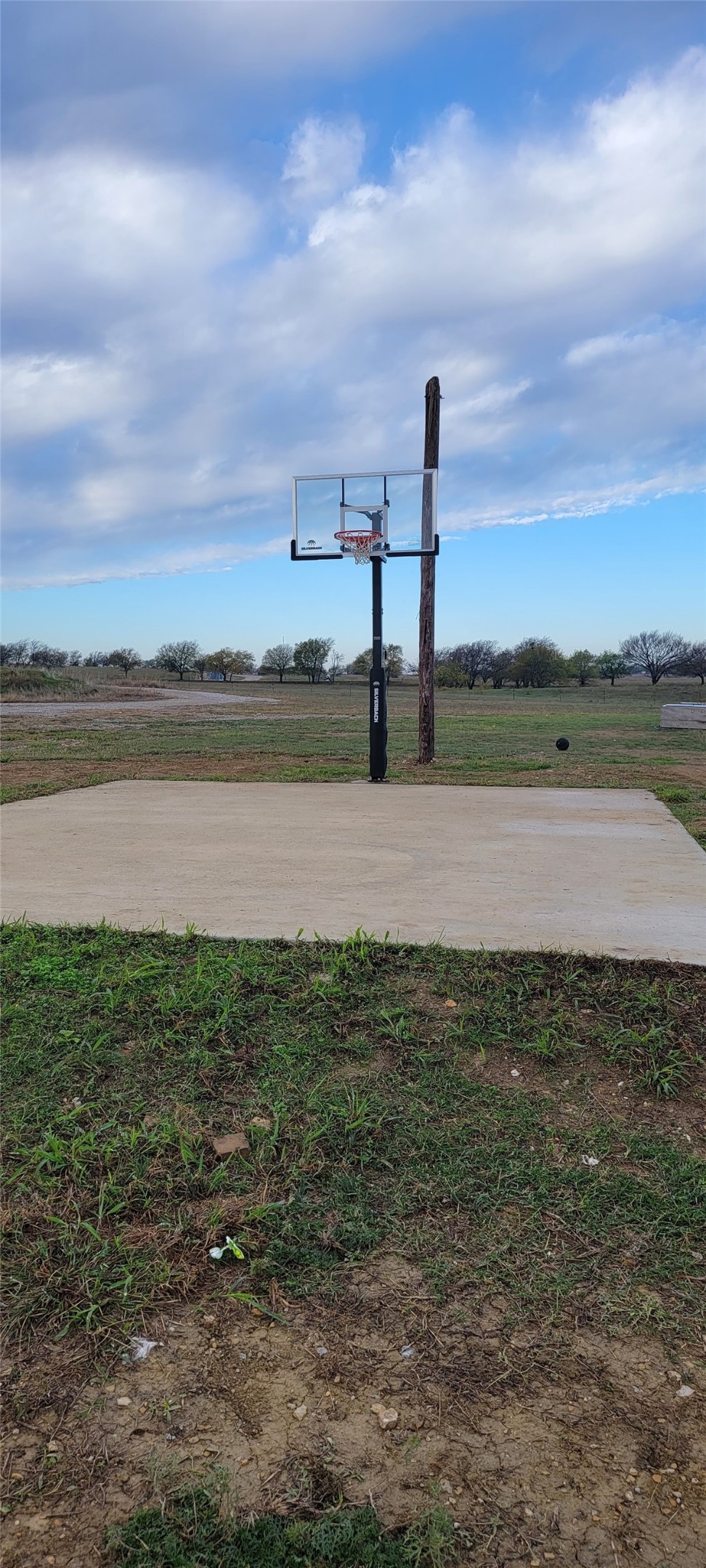 1420 County Road 4522 Decatur TX 76234