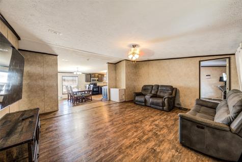 1420 County Road 4522 Decatur TX 76234