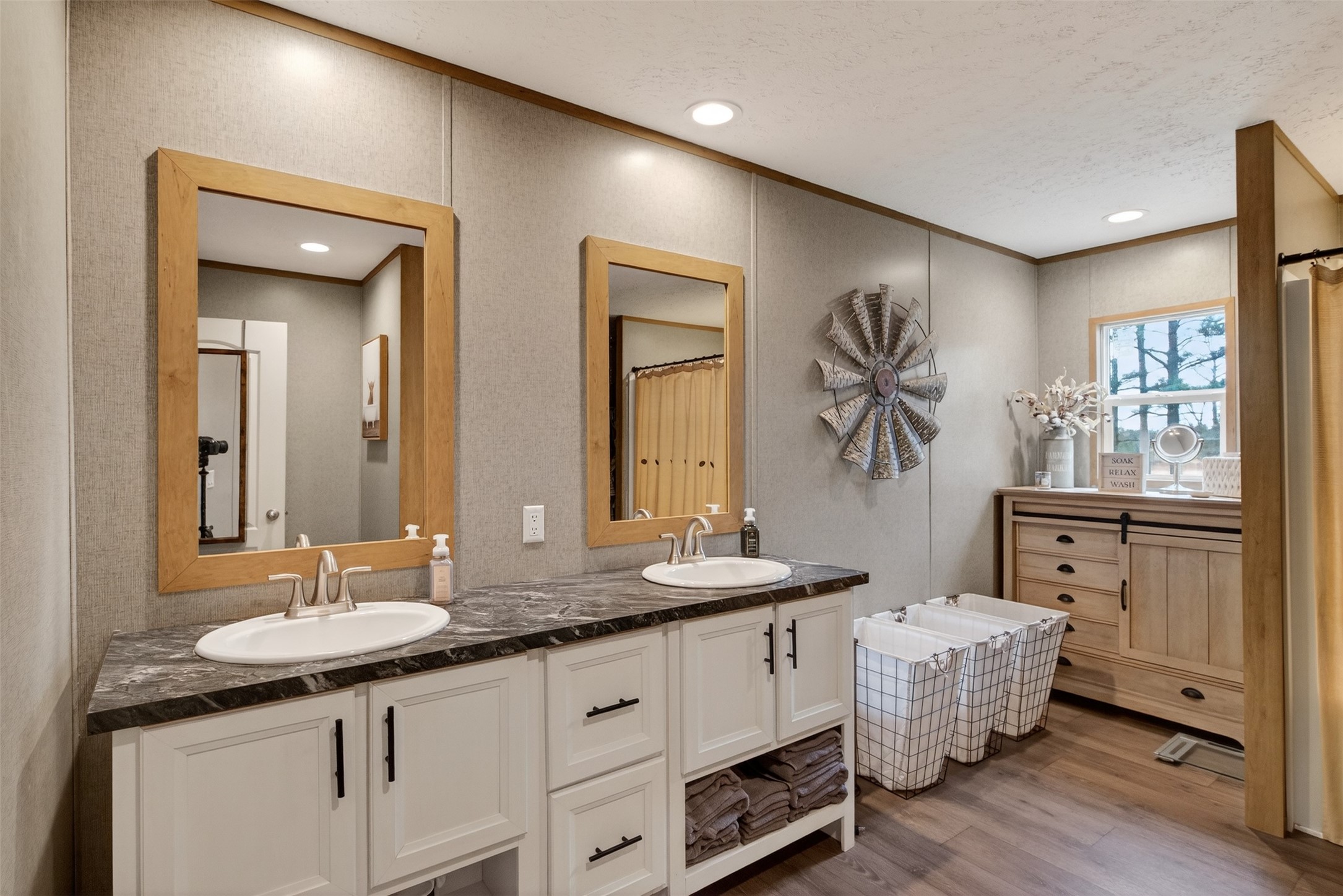 8281 Shirley Francis Road Shreveport LA 71129