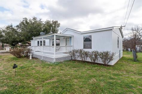 3716 Montgomery Drive Granbury TX 76049