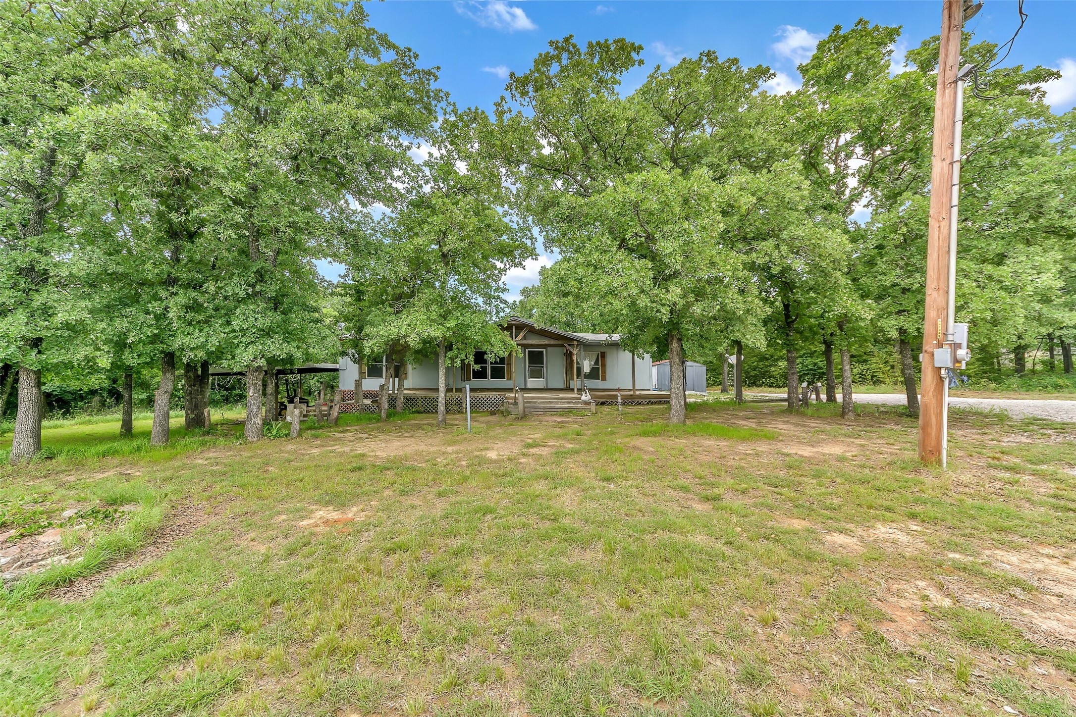 228 Slayden Drive Sunset TX 76270