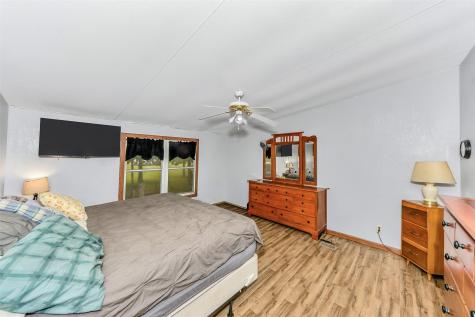 228 Slayden Drive Sunset TX 76270