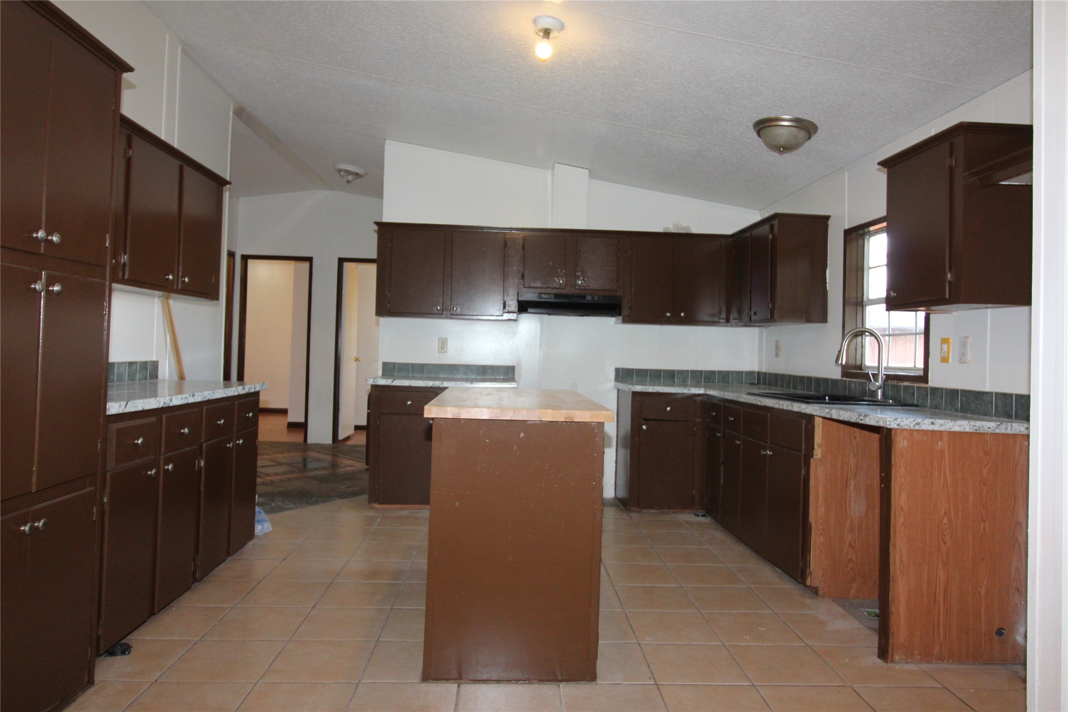 5199 Timarron Drive Scurry TX 75158