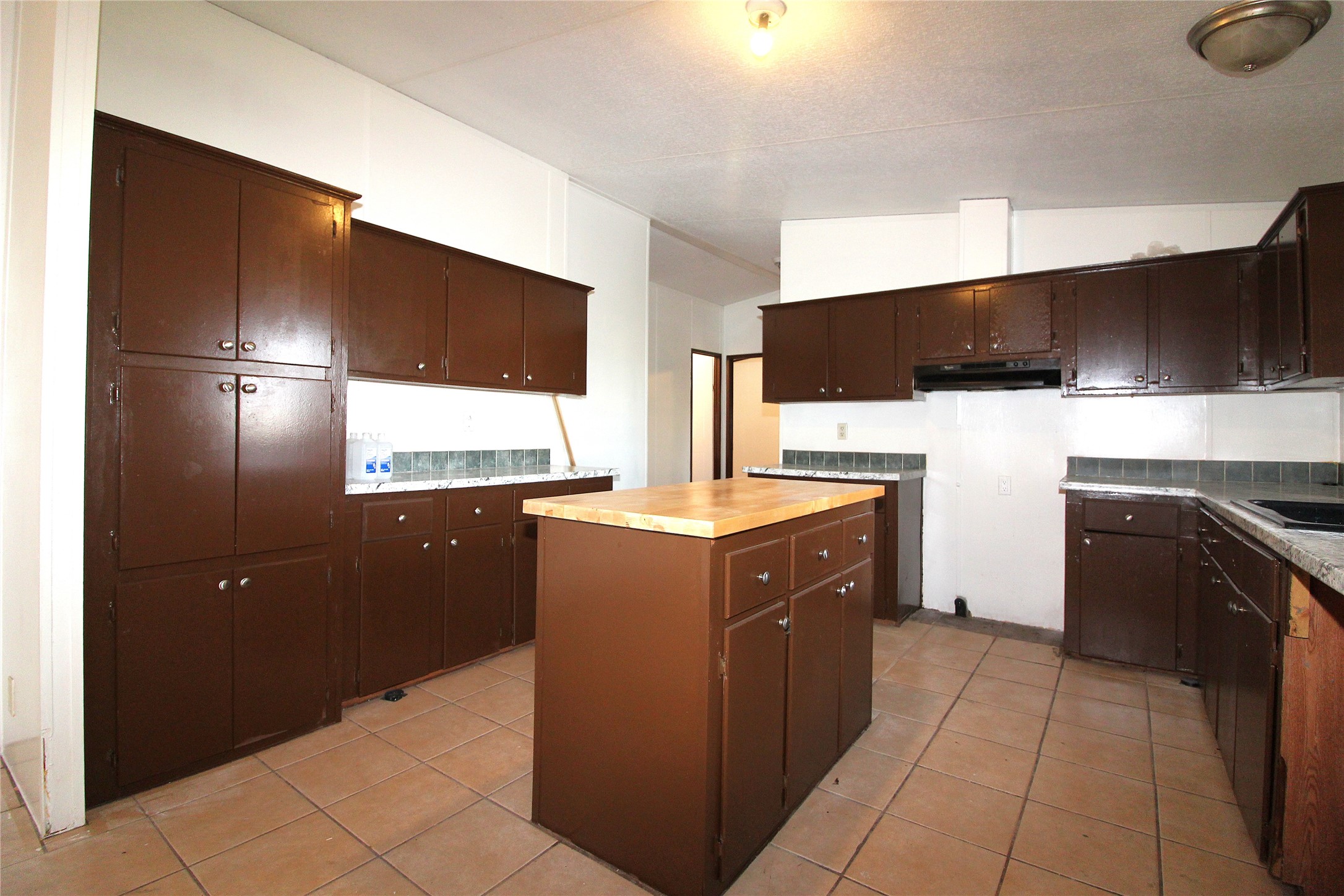 5199 Timarron Drive Scurry TX 75158