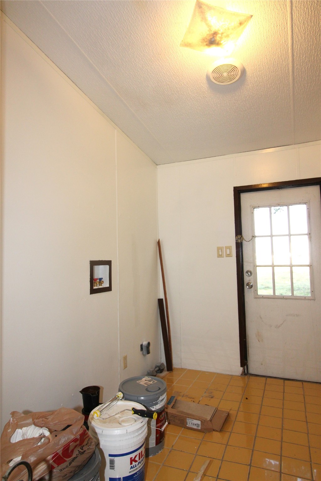5199 Timarron Drive Scurry TX 75158