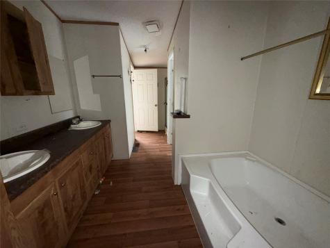 2528 County Road 531 Burleson TX 76028