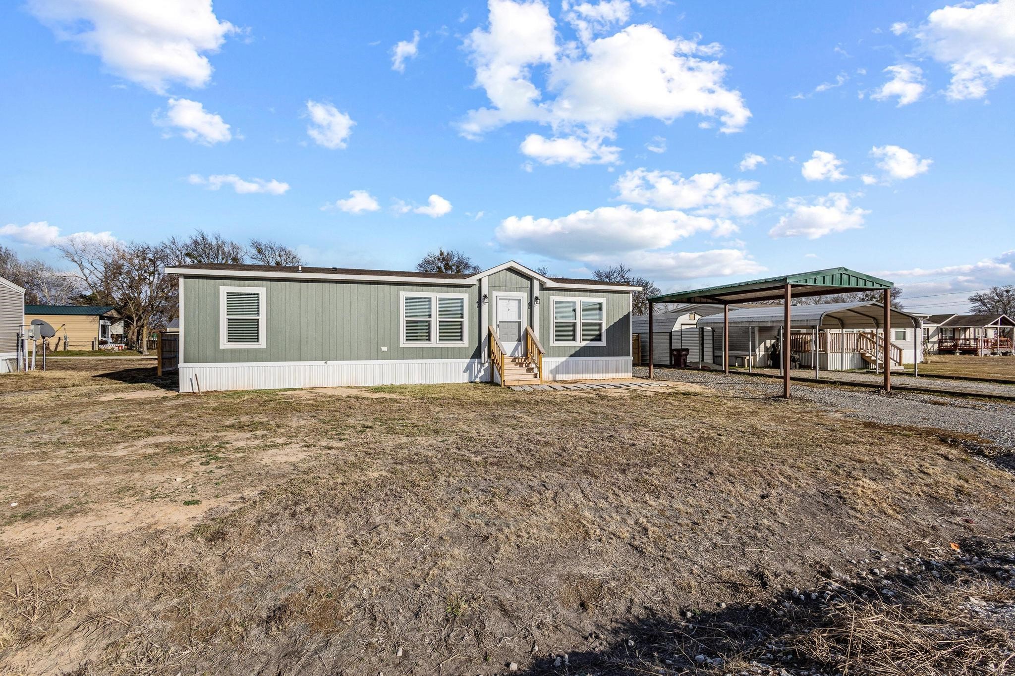 124 Porter Circle Savoy TX 75479