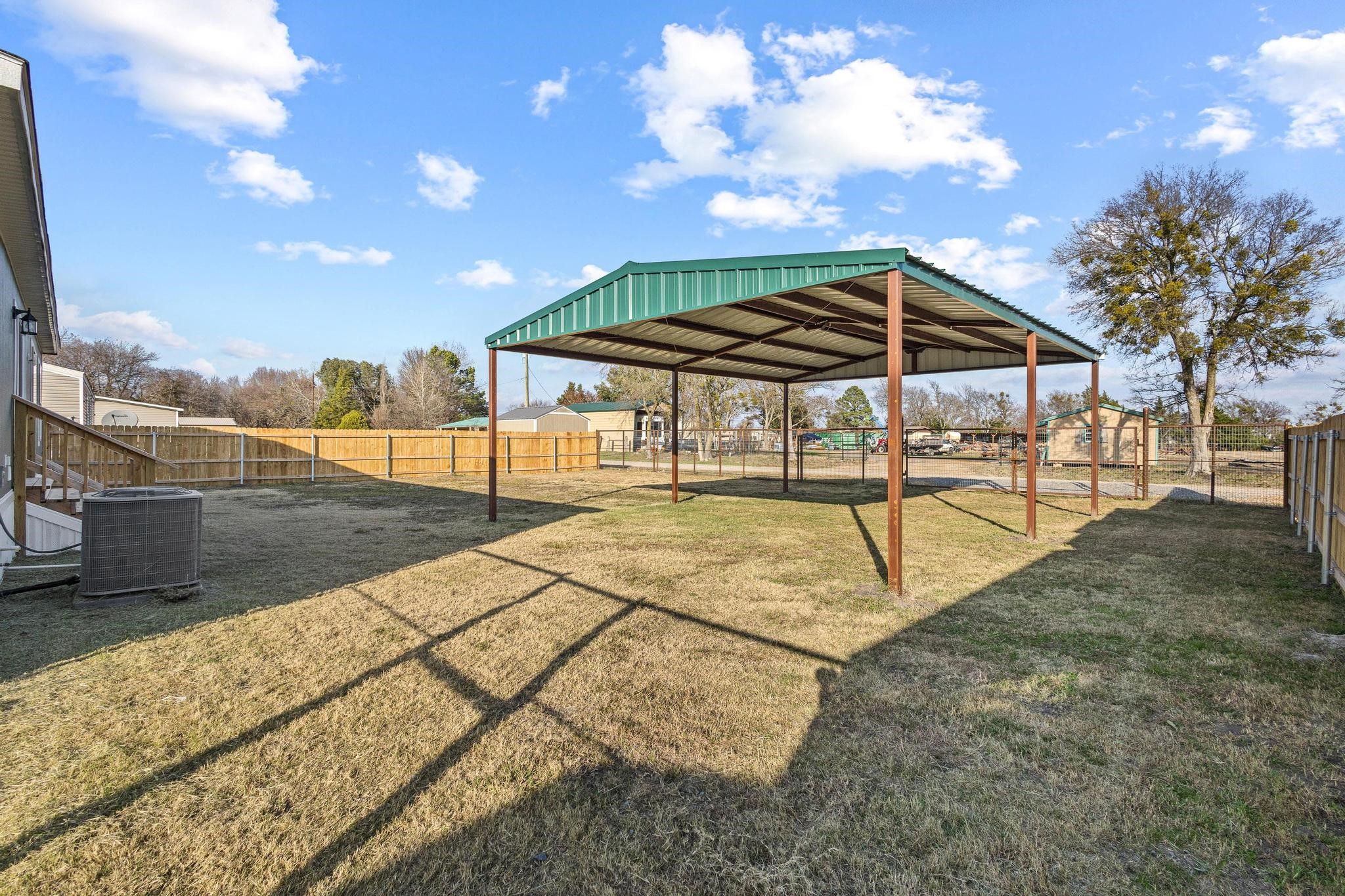 124 Porter Circle Savoy TX 75479