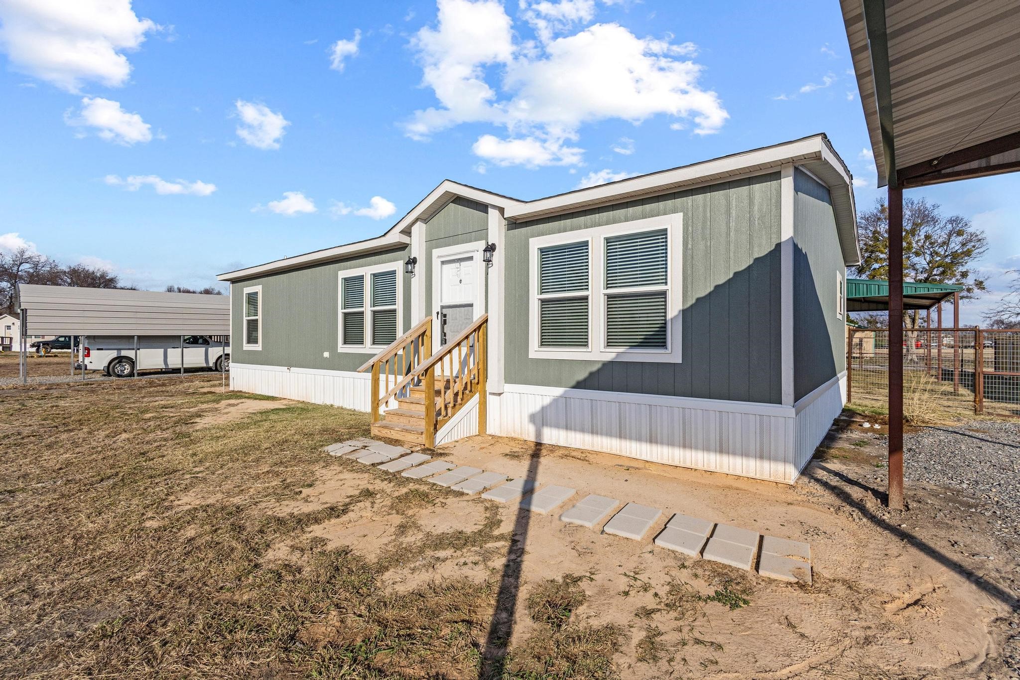 124 Porter Circle Savoy TX 75479