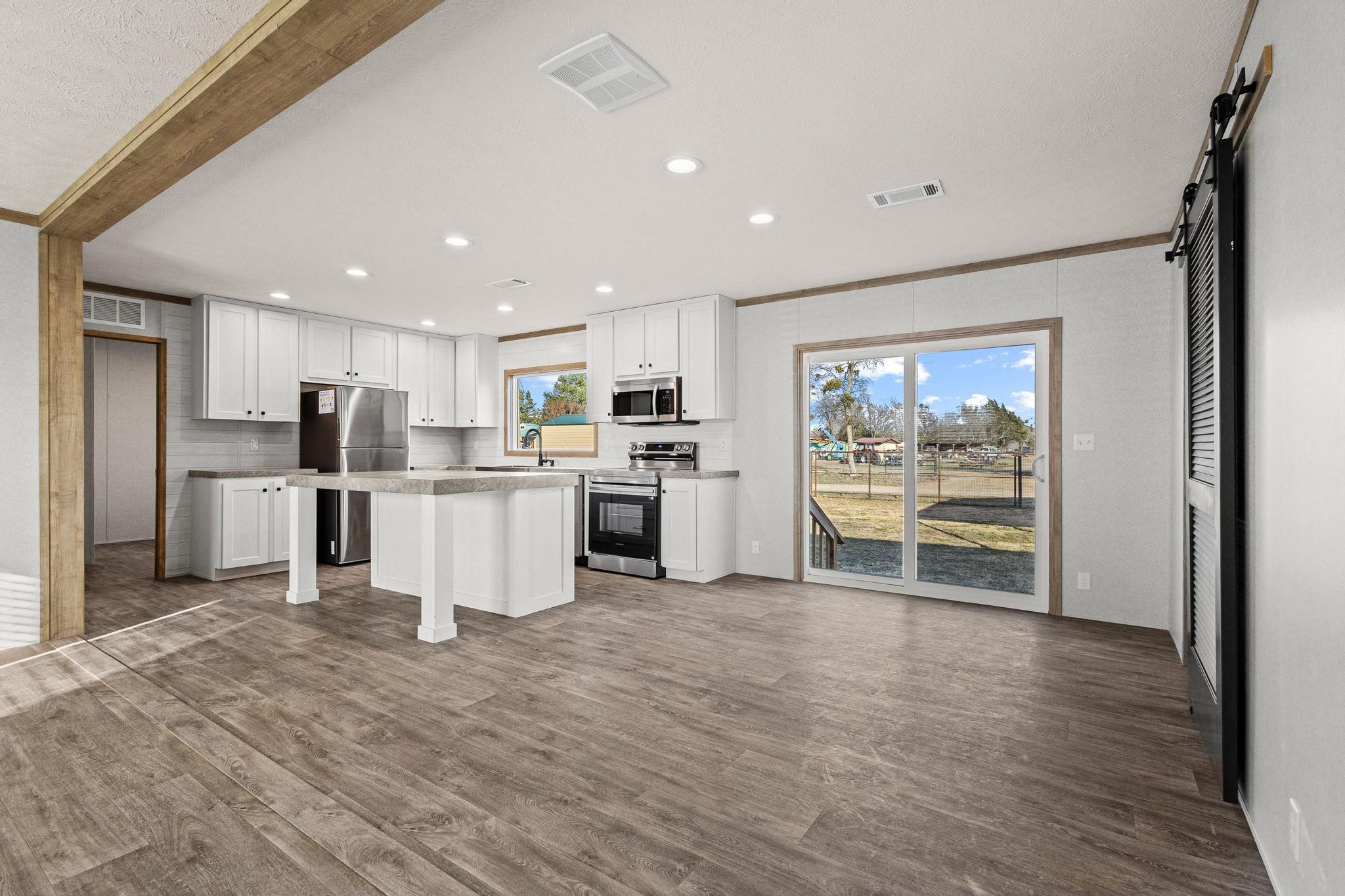 124 Porter Circle Savoy TX 75479
