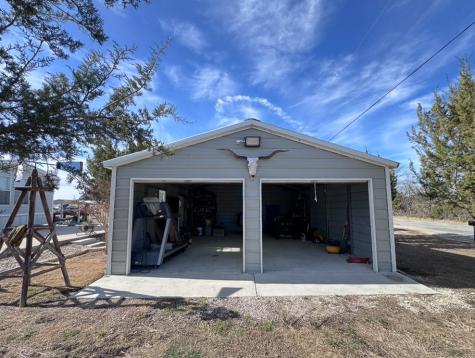 140 Private Road 1708 Stephenville TX 76401
