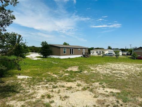 3301 Blueberry Trail Granbury TX 76048