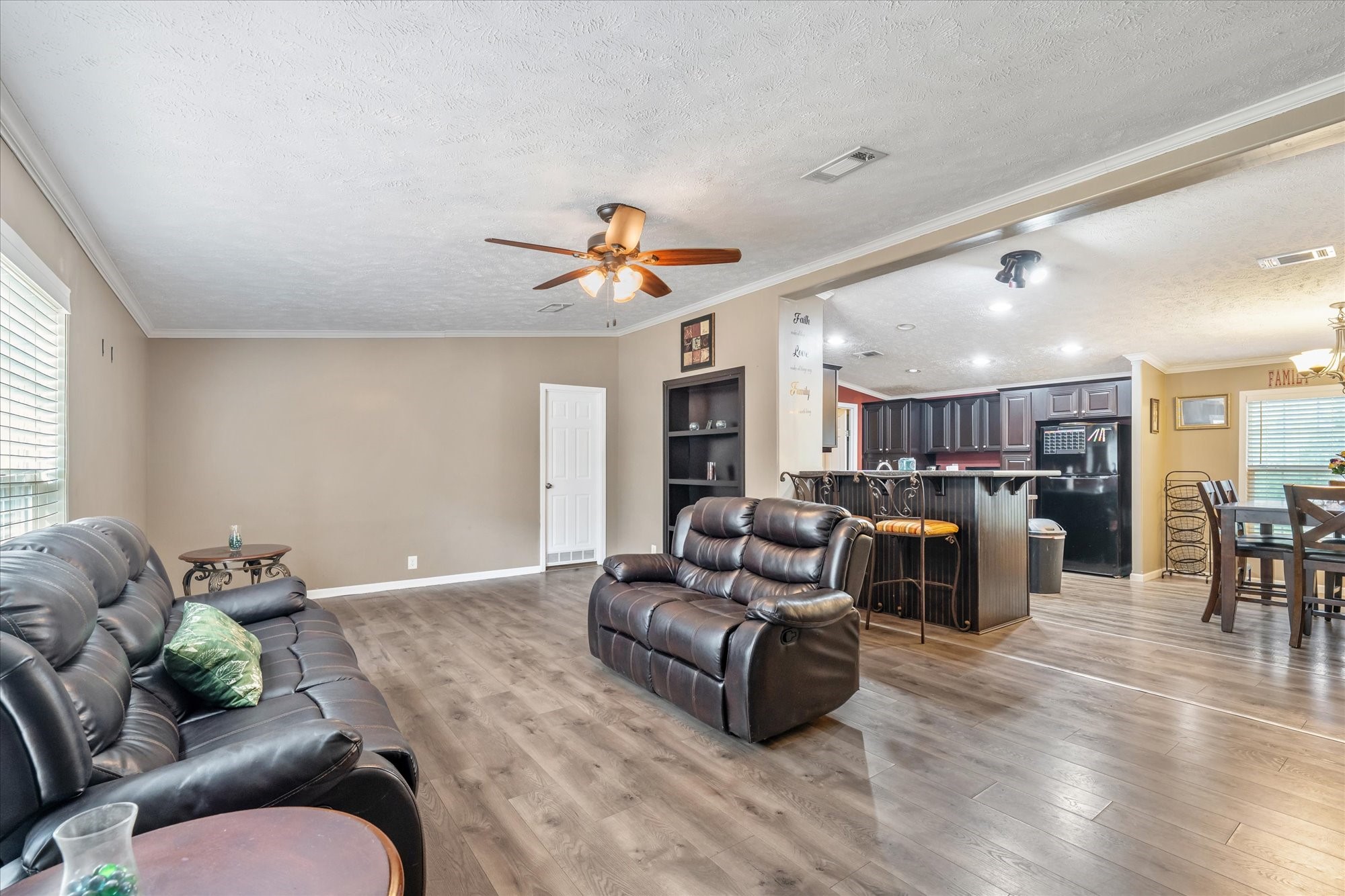 13902 E Travis Lane Log Cabin TX 75148