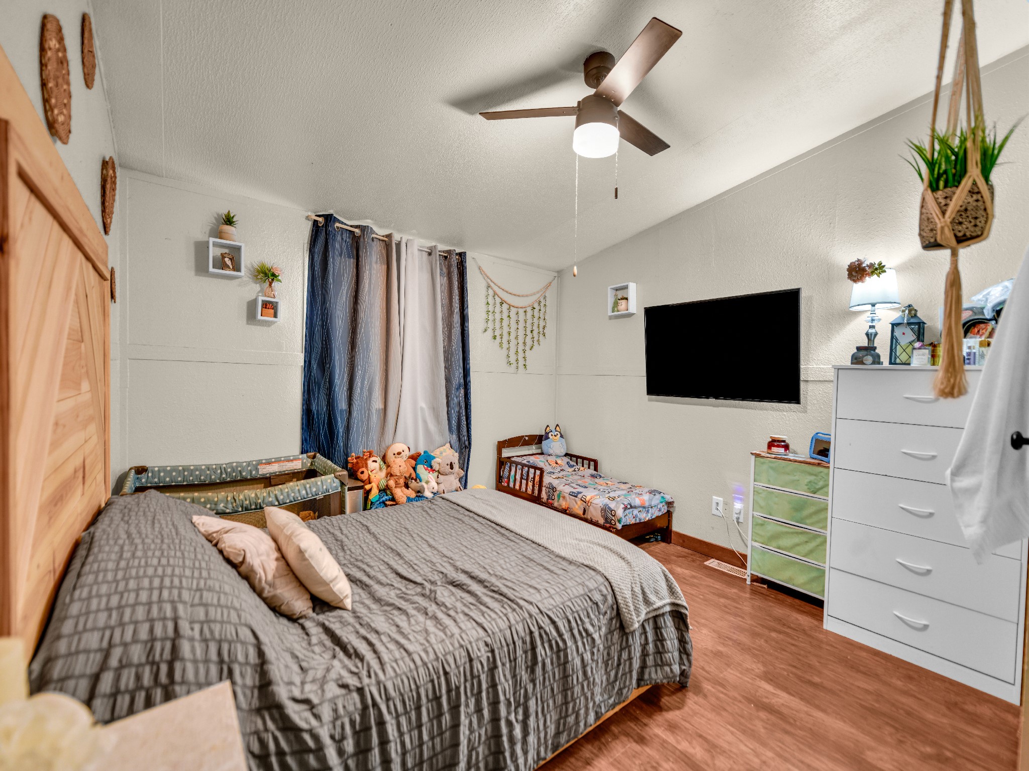 5402 Clear View Drive Granbury TX 76048
