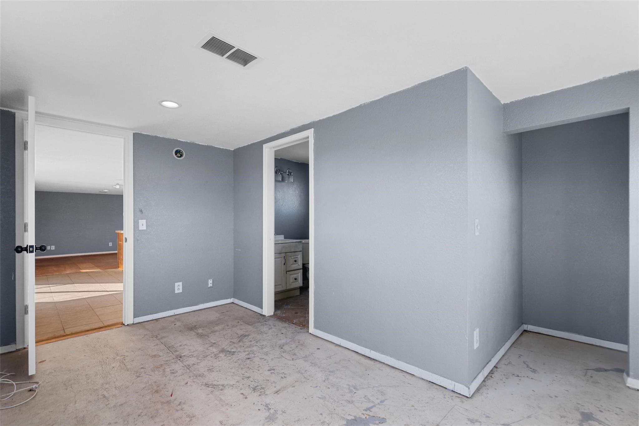 3209 Oak Hill Drive Granbury TX 76048